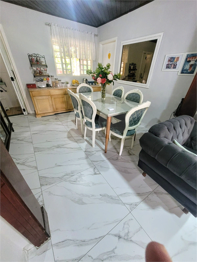 Foto REO1121409