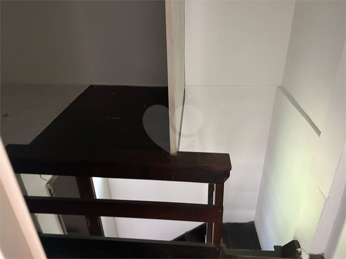 Foto REO1121417