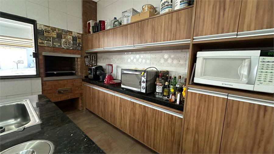 Foto REO1121418