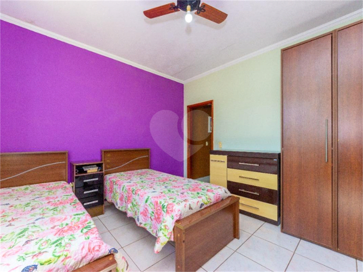 Foto REO1121437