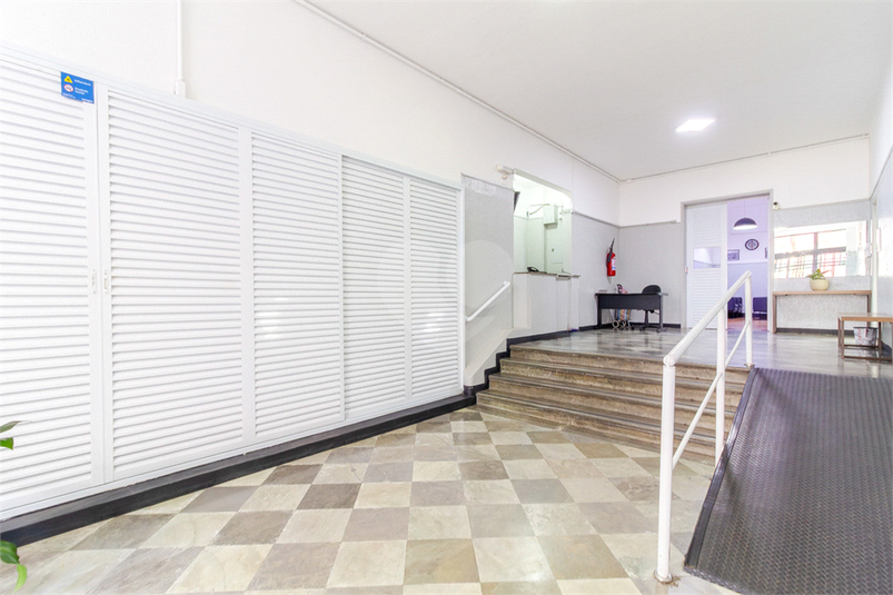 Foto REO1121444