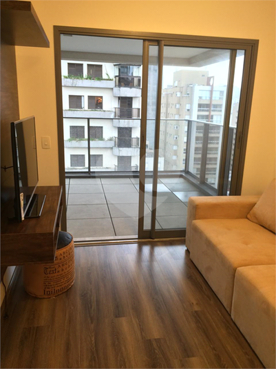 Foto REO1121485