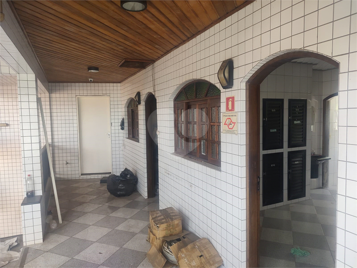 Foto REO1121486