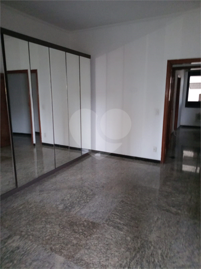 Foto REO1121495