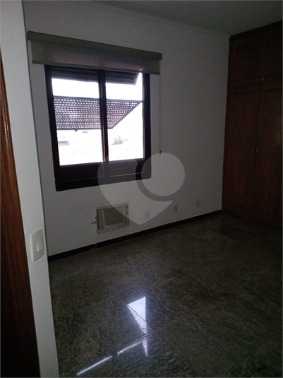 Foto REO1121495