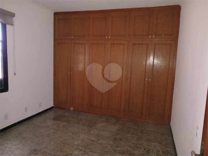Foto REO1121495