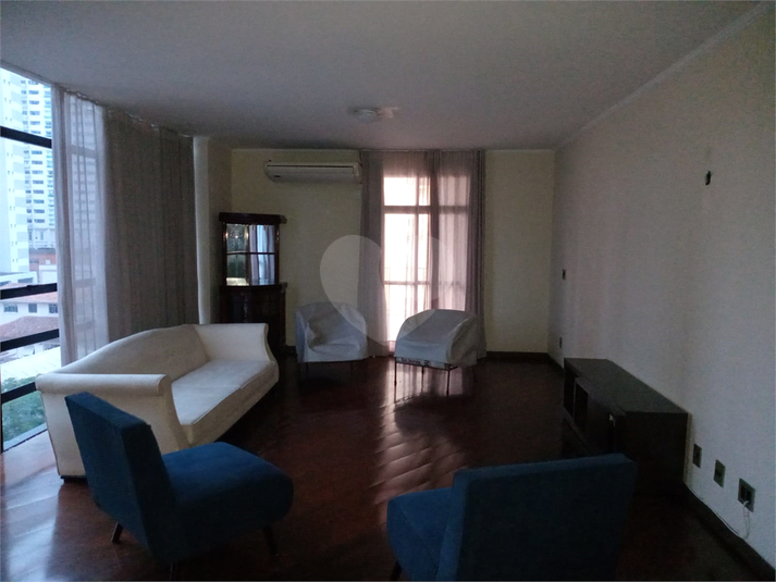 Foto REO1121495