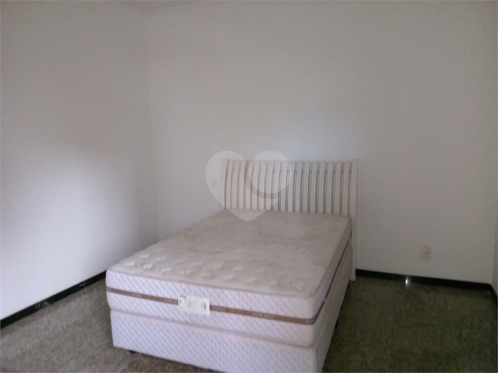 Foto REO1121495
