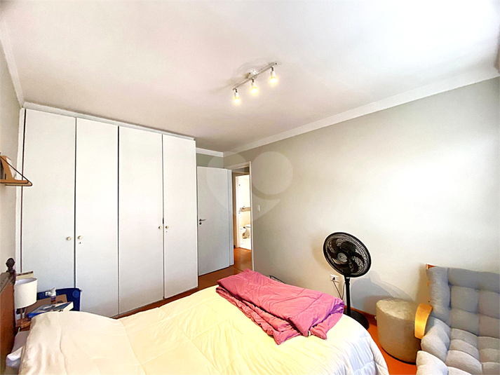 Foto REO1121502