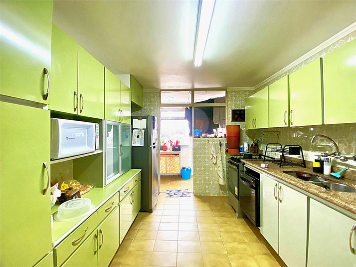Foto REO1121502