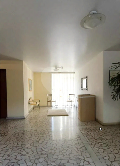 Foto REO1121505