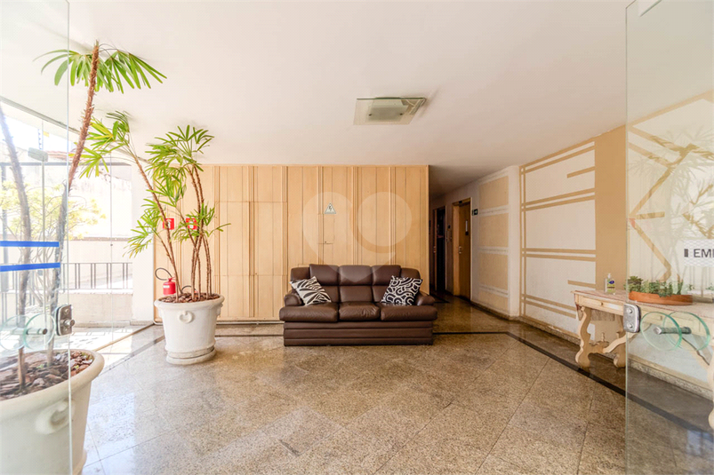 Foto REO1121515