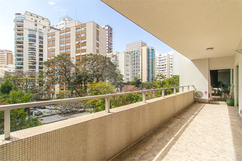 Foto REO1121521