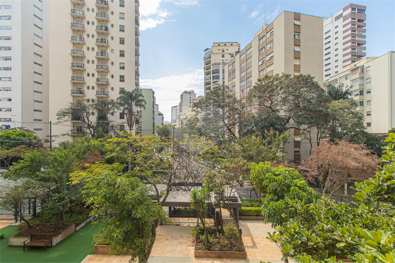Foto REO1121521