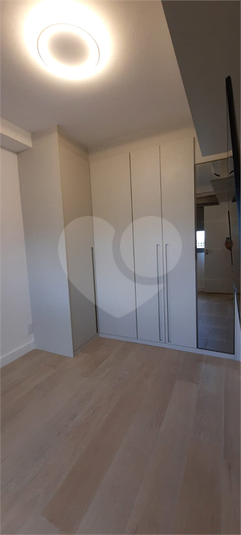 Foto REO1121525
