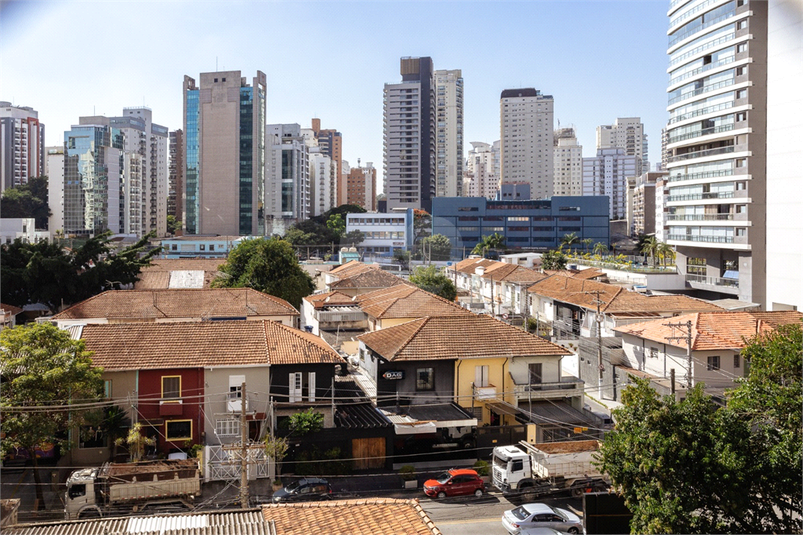 Foto REO1121526