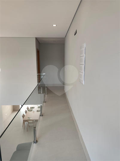 Foto REO1121527