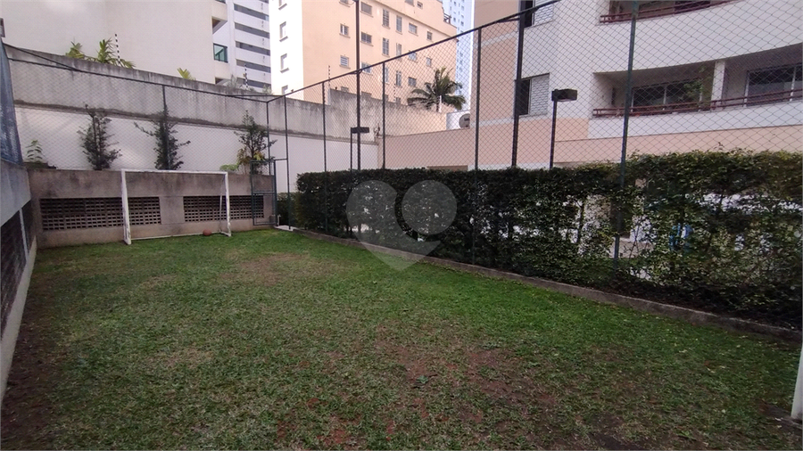 Foto REO1121534