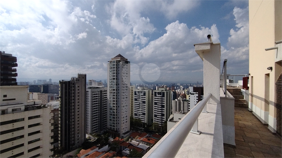 Foto REO1121534