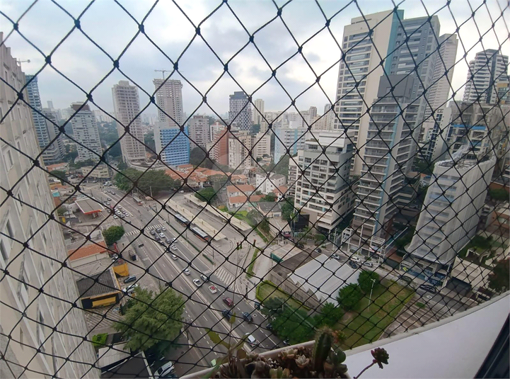 Foto REO1121536