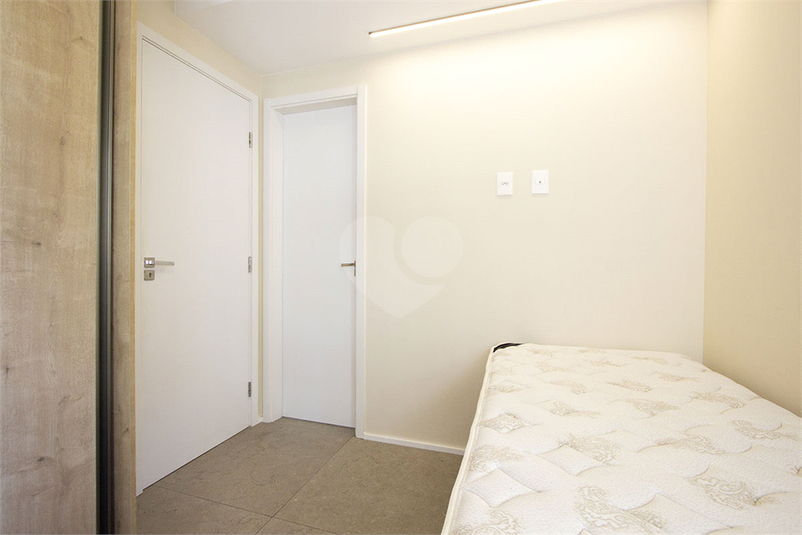 Foto REO1121537