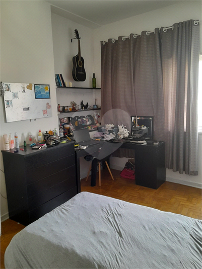 Foto REO1121549