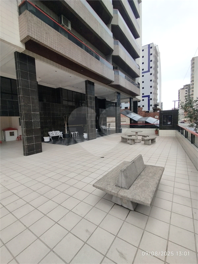 Foto REO1121550