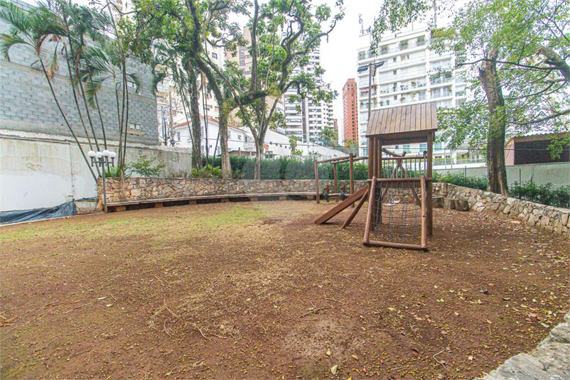 Foto REO1121553