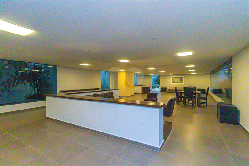 Foto REO1121553