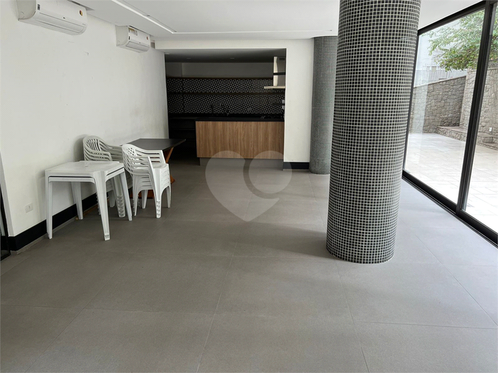 Foto REO1121554