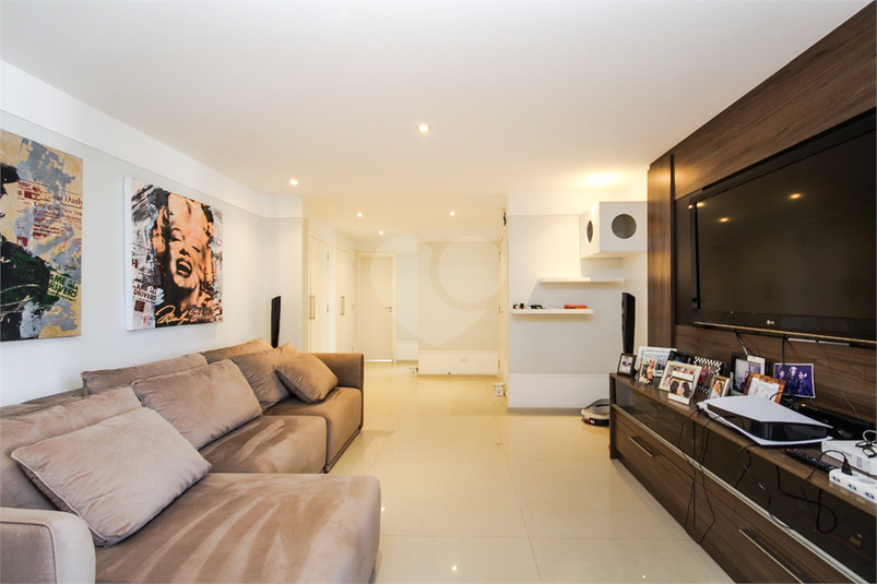 Foto REO1121555