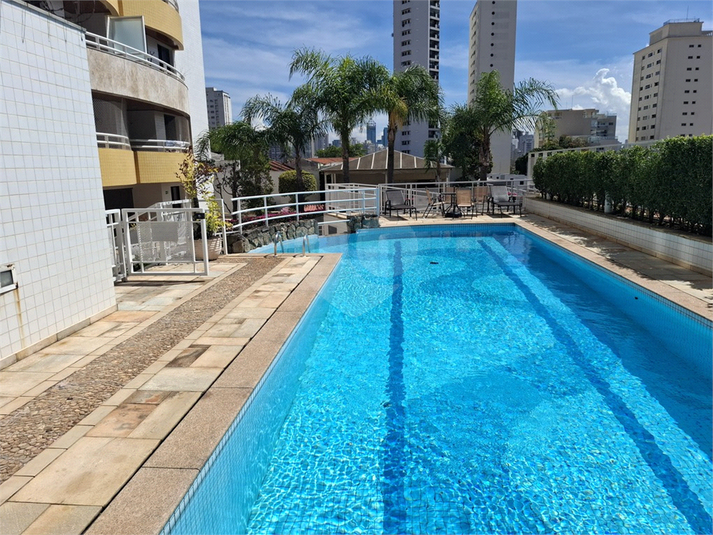 Foto REO1121586