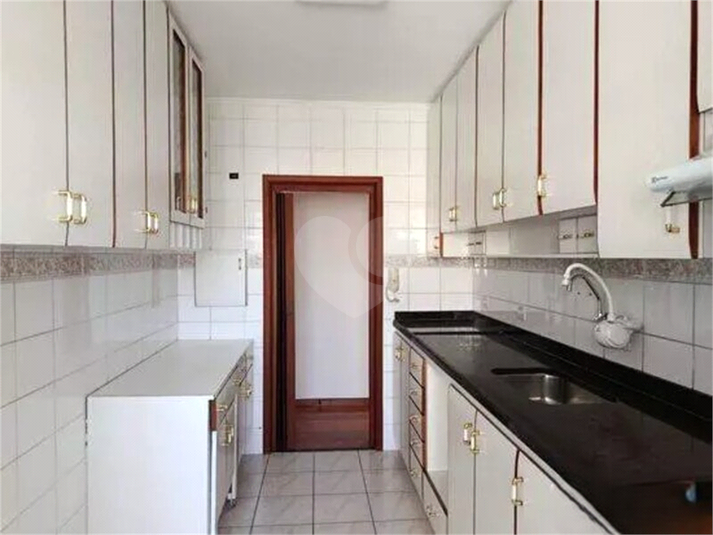 Foto REO1121588