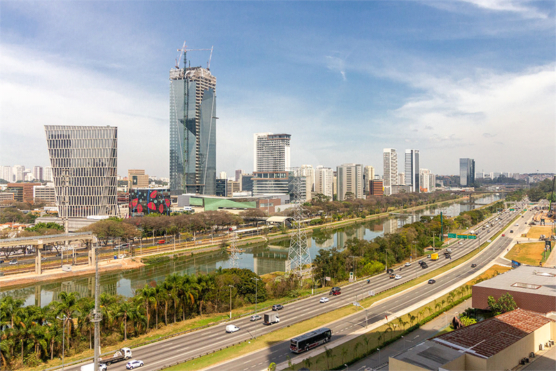 Foto REO1121596