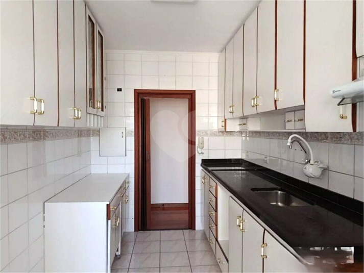 Foto REO1121599