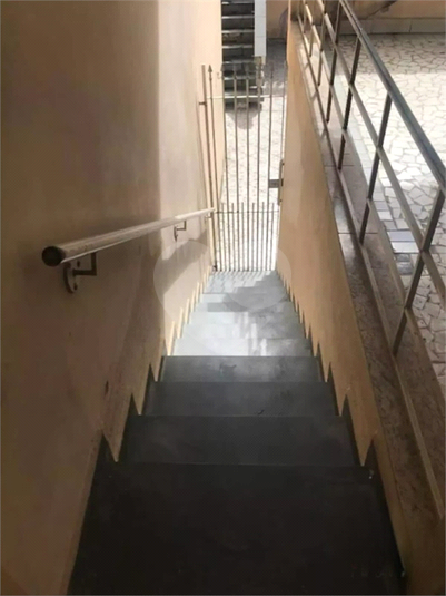 Escada da Entrada 