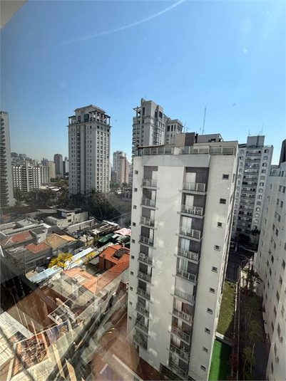 Foto REO1121627