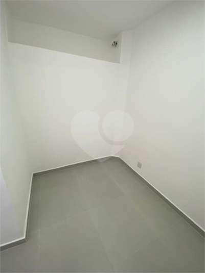 Foto REO1121627