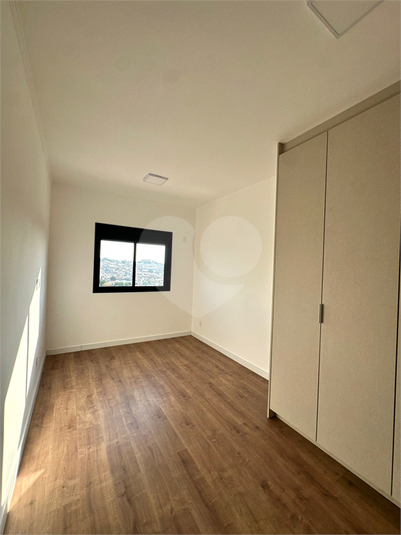 Foto REO1121637