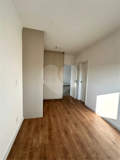Foto REO1121637