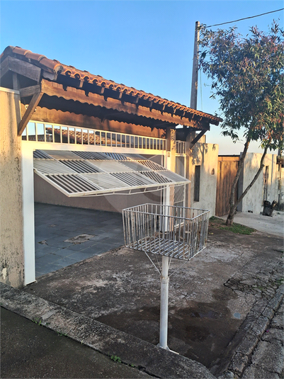 Foto REO1121639