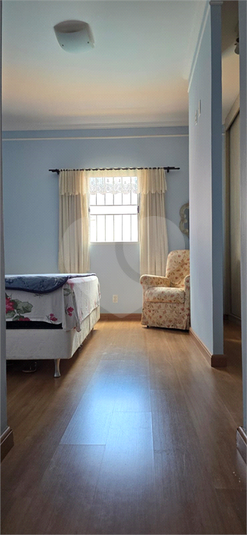 Foto REO1121654