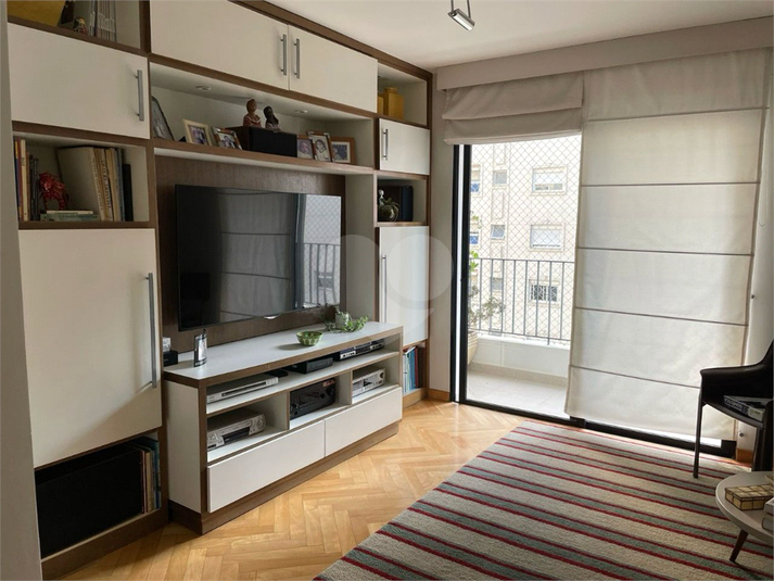 Foto REO1121655