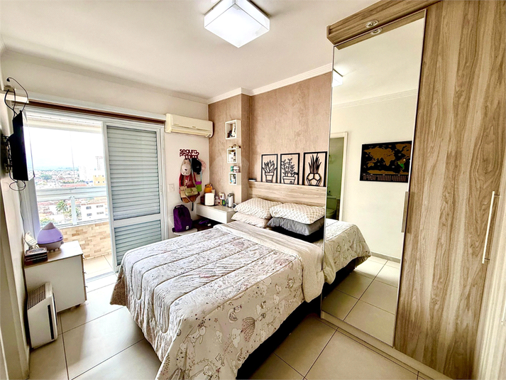 Foto REO1121669