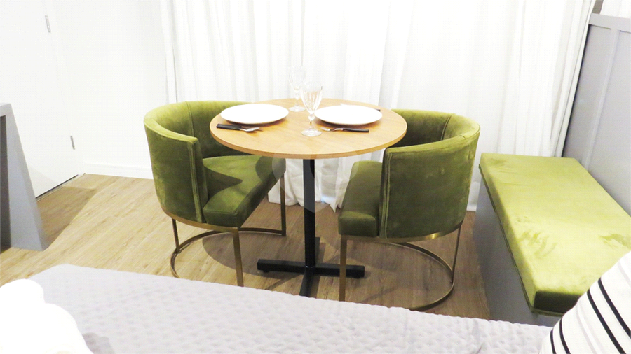 Foto REO1121675