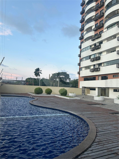 Foto REO1121686