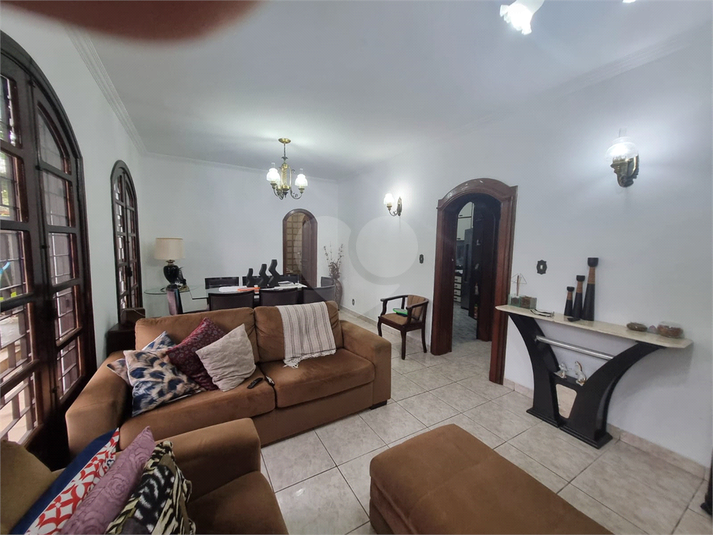 Foto REO1121697