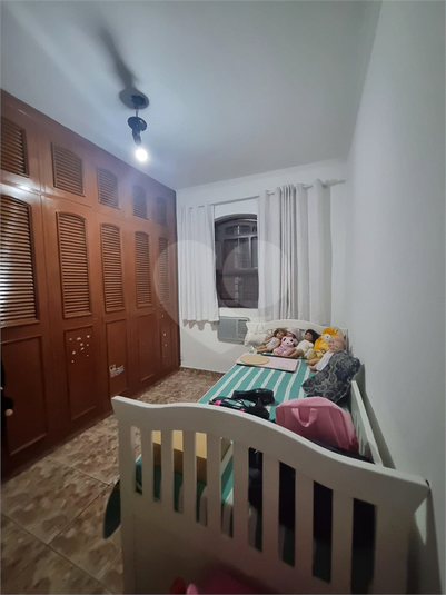 Foto REO1121697