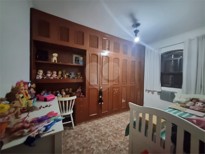 Foto REO1121697