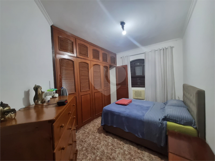 Foto REO1121697